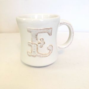 🔥4 Items for$25 Hallmark E” letter mug